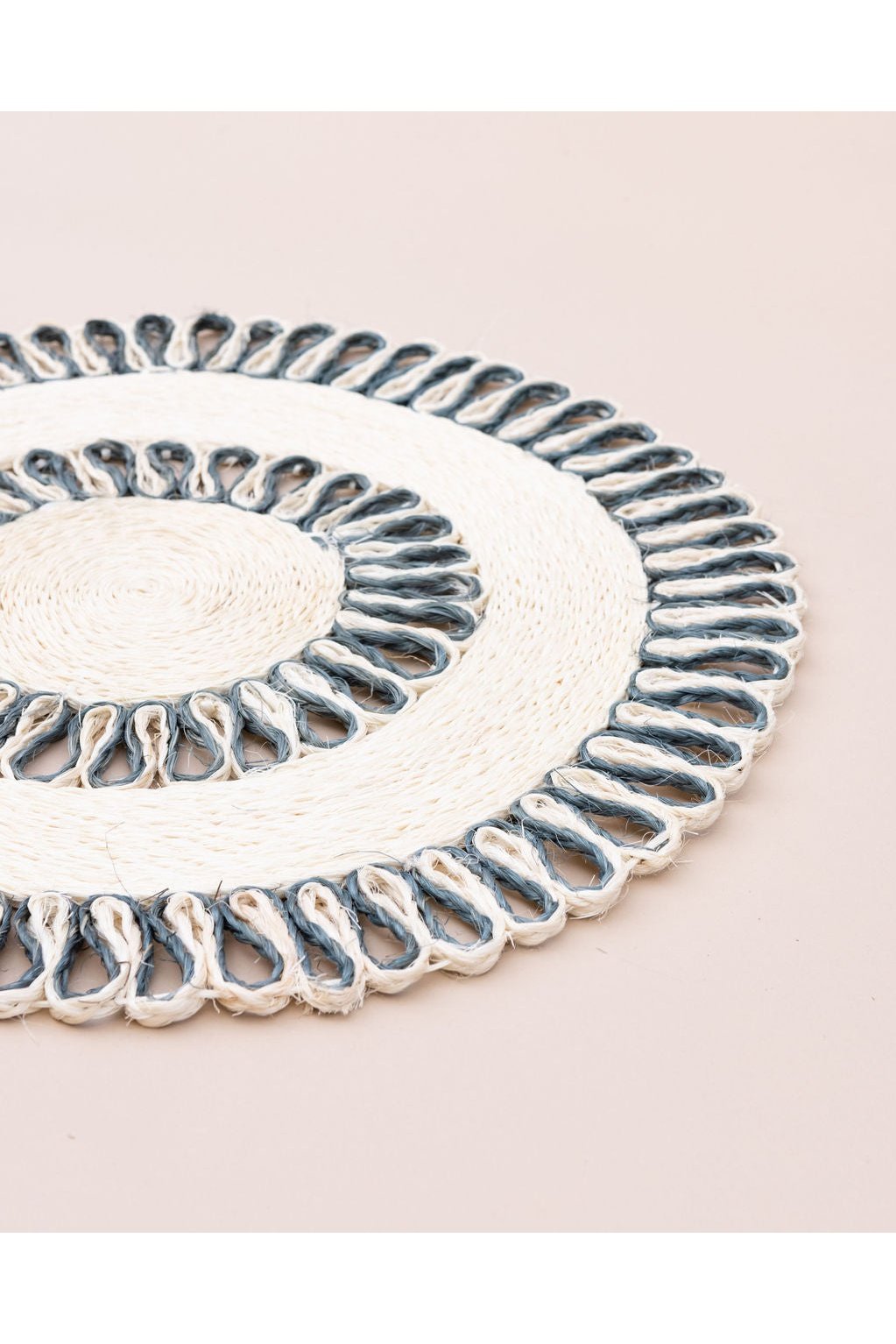 Handwoven Seagrass Placemat | Trivet | 16"