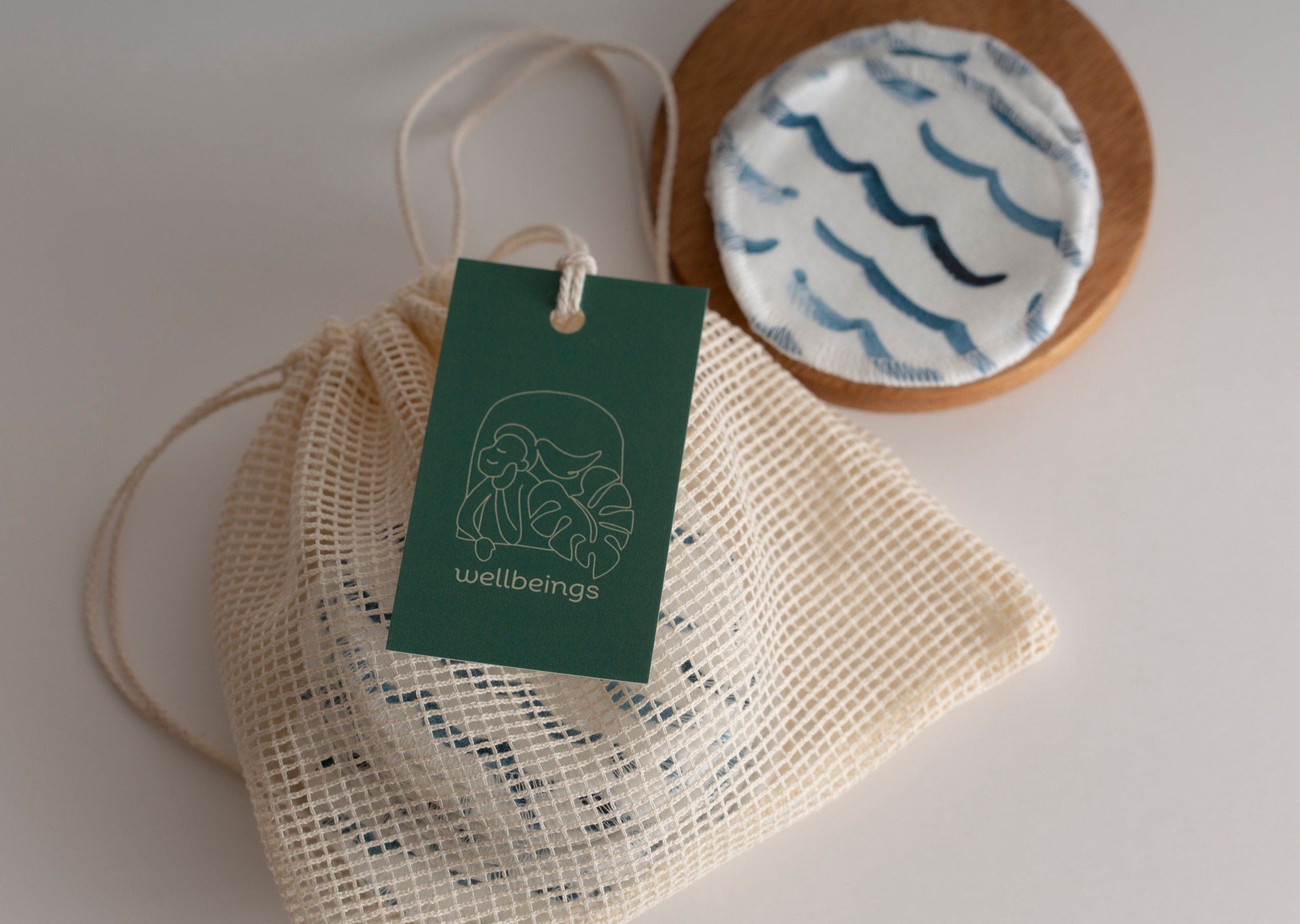 Cotton Pads | Line Figures