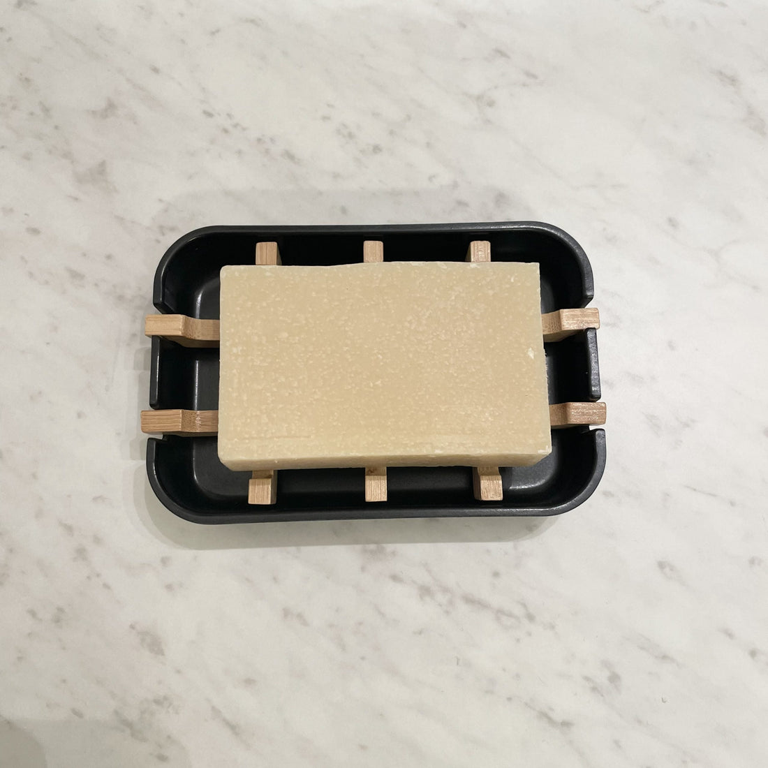 Bamboo Draining Soap Dish – Black | Shampoo Bar Dish